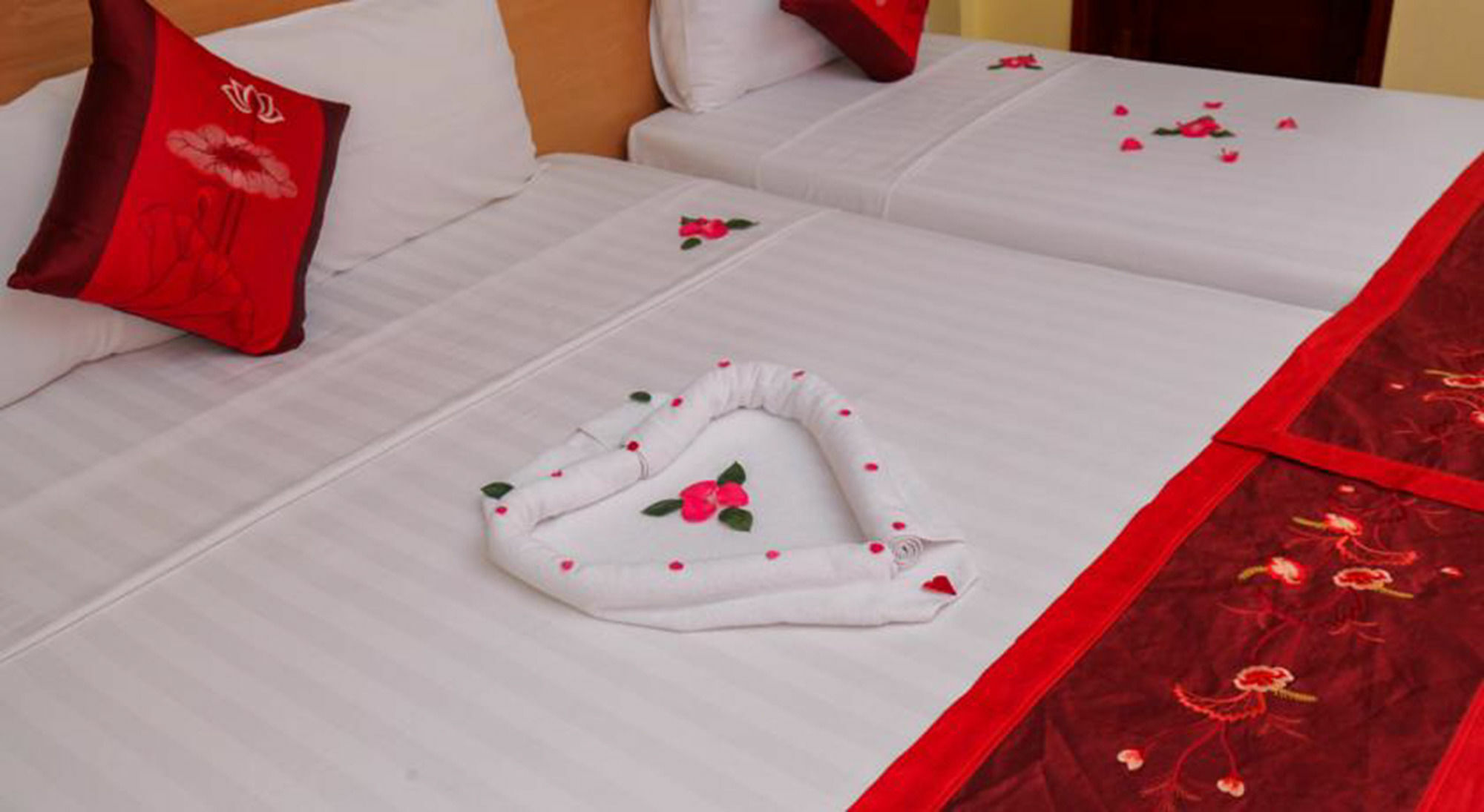 Madam Moon Hotel Ханой Экстерьер фото